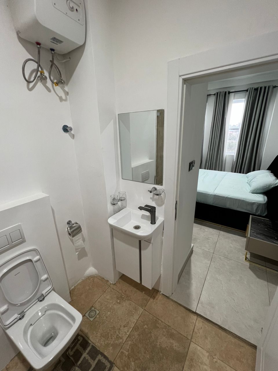 1 Bedroom Furnished Apartment thumbnail 4