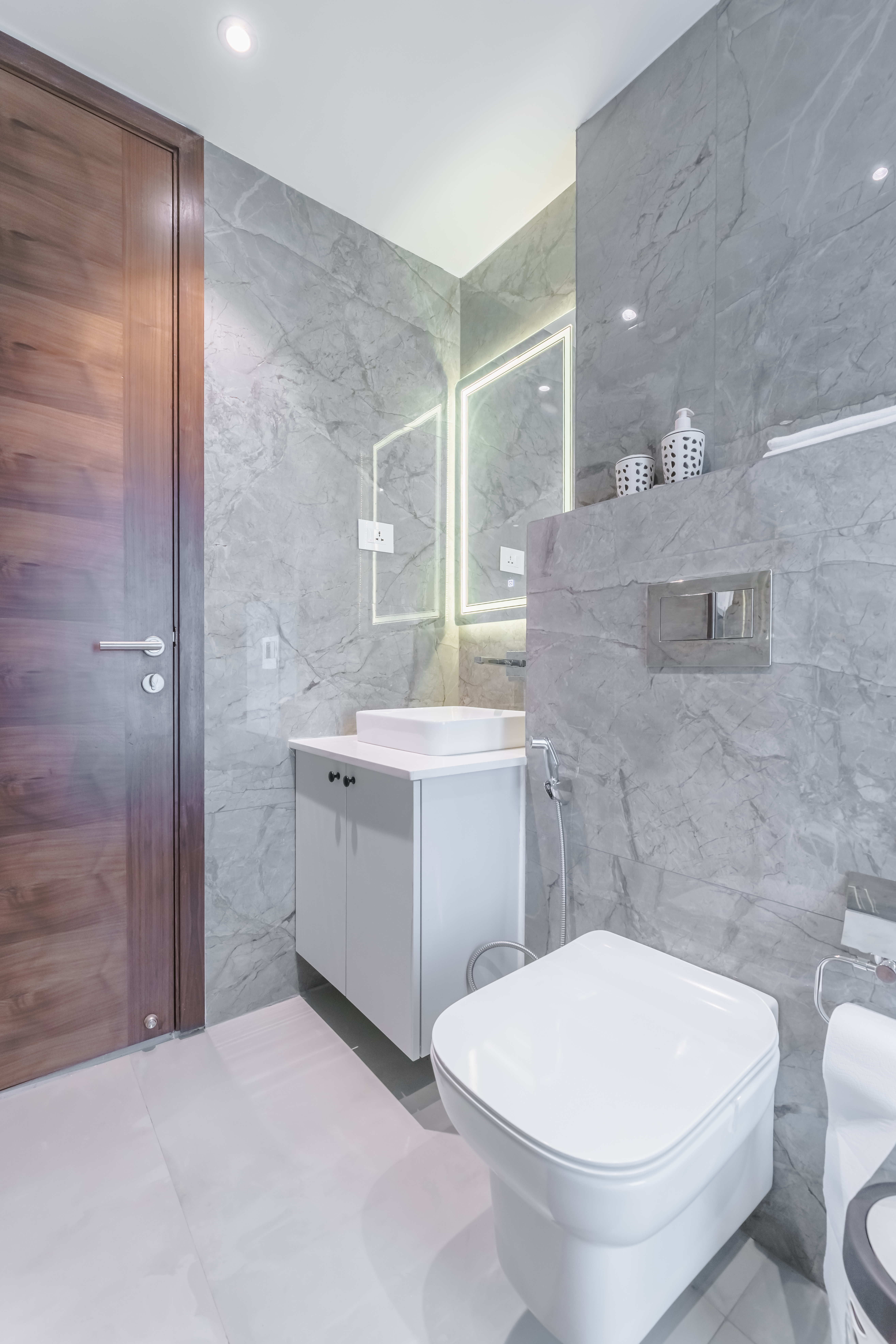 1 Bedroom Junior at Solaris (furnished) thumbnail 5