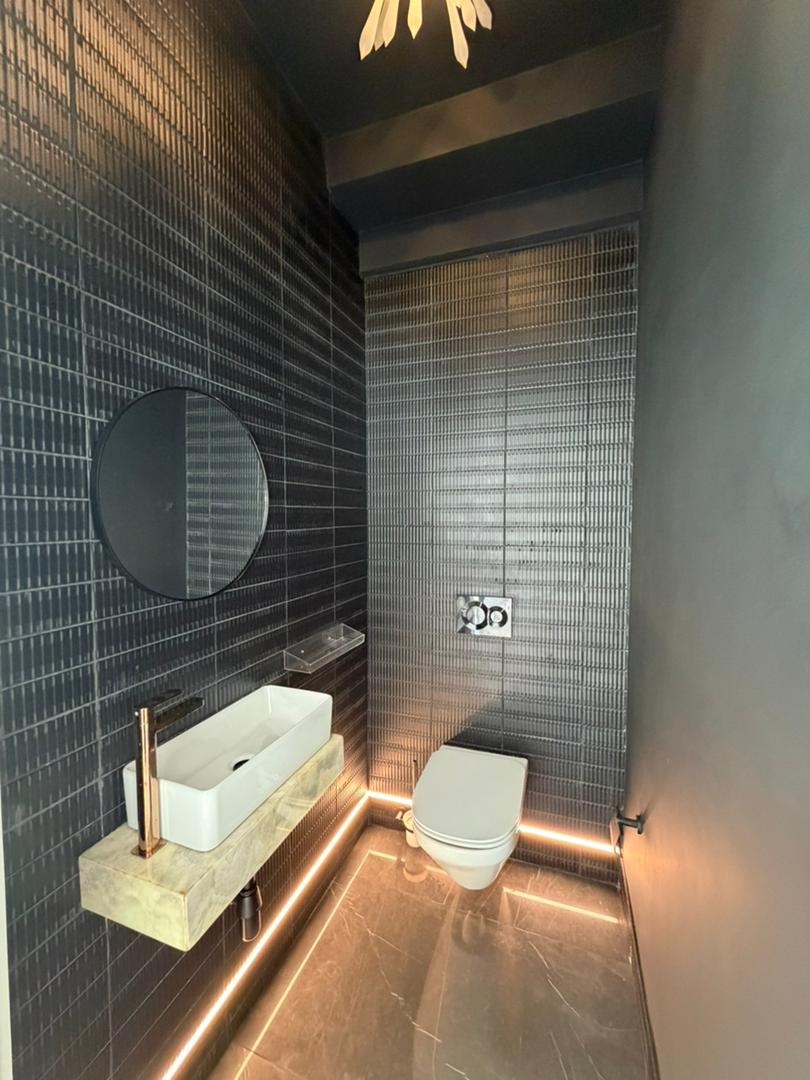 4 BEDS +BQ TOWNHOMES thumbnail 17