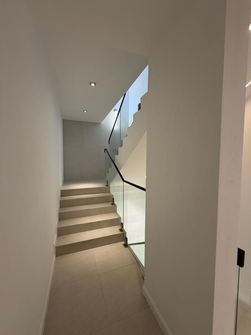 4 BEDS +BQ TOWNHOMES thumbnail 18