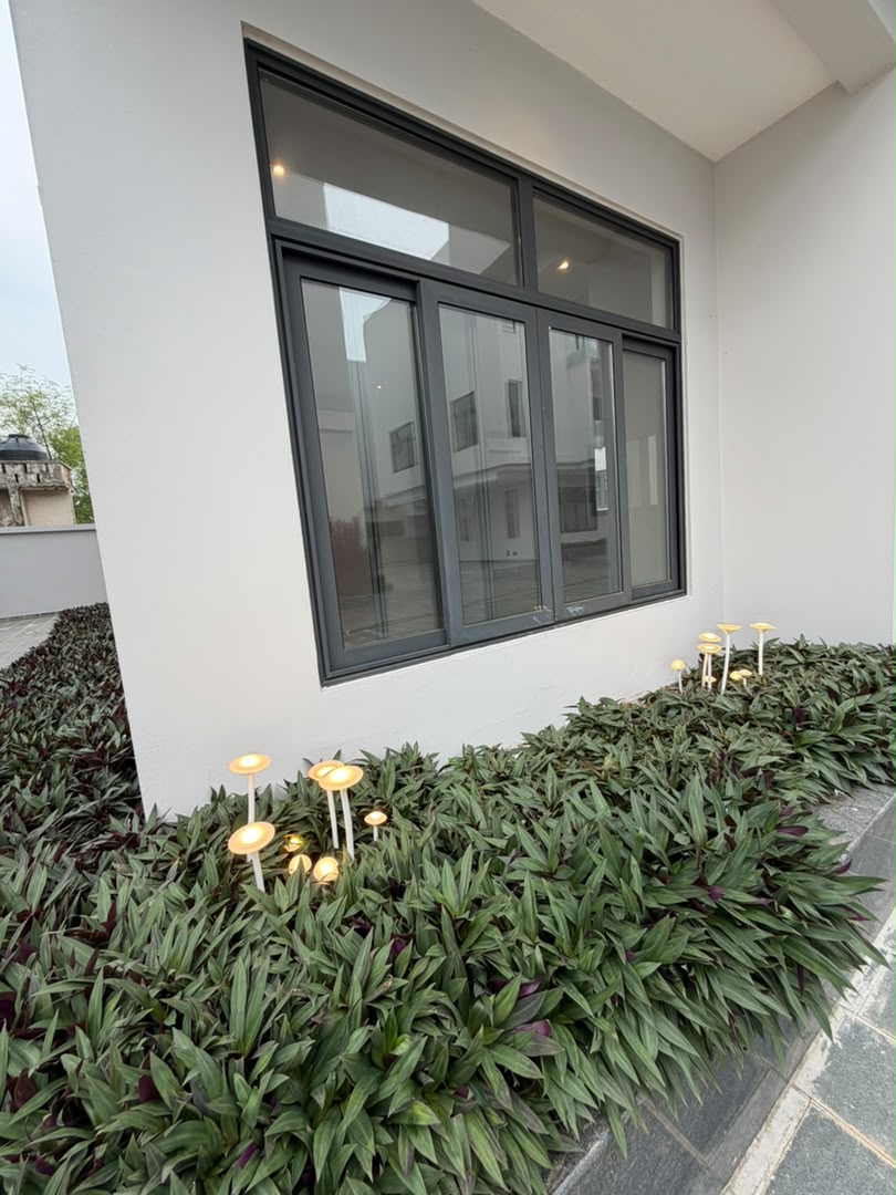 LUXURY TOWNHOUSE /STANDALONE FOR RENT thumbnail 2