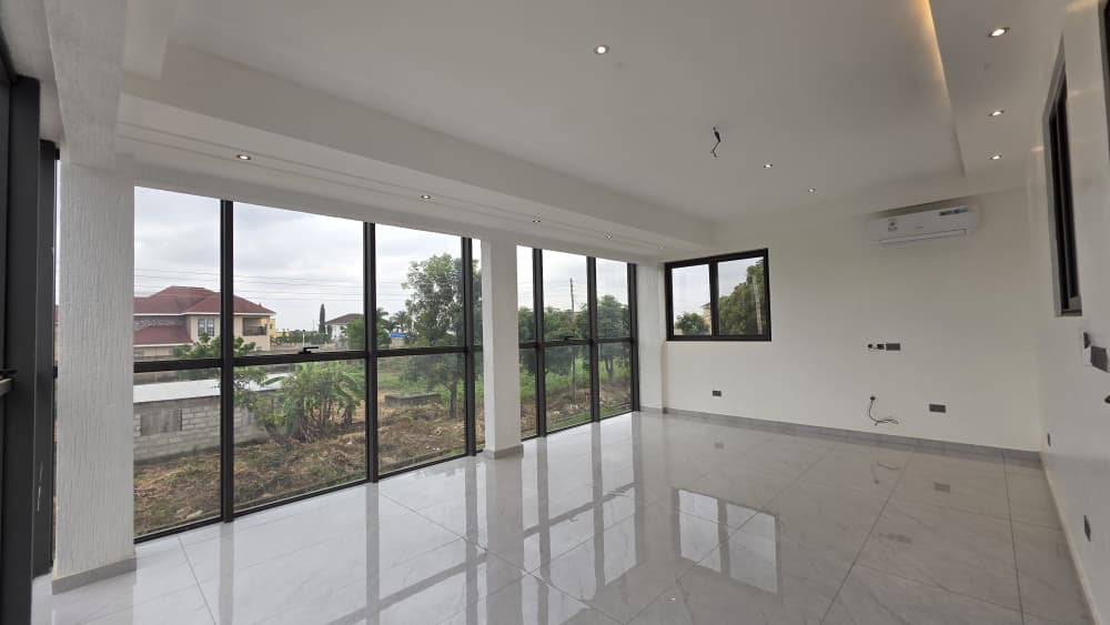 5 Bedroom House with pool and boys quarters for sale at East legon Adjringano thumbnail 9