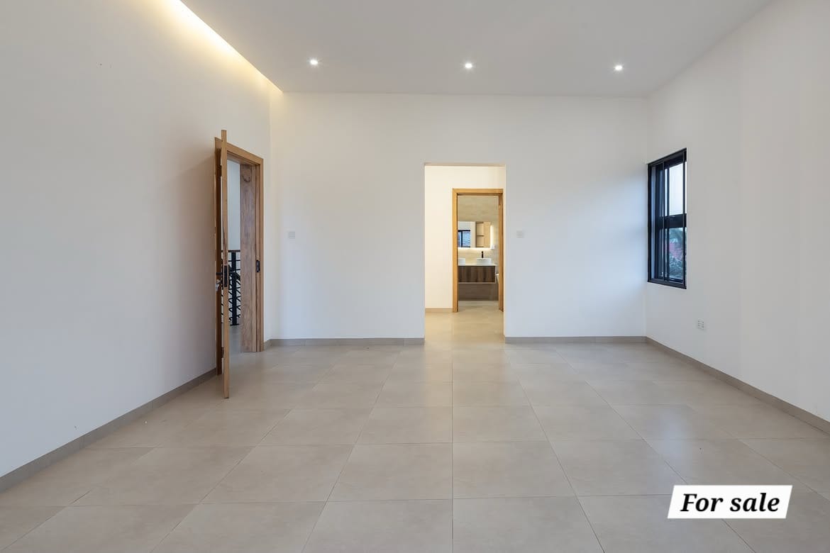 4 Bedroom House with boys quarters for sale at spintex thumbnail 7