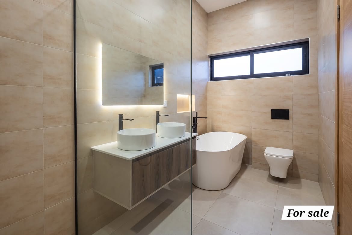 4 Bedroom House with boys quarters for sale at spintex thumbnail 9