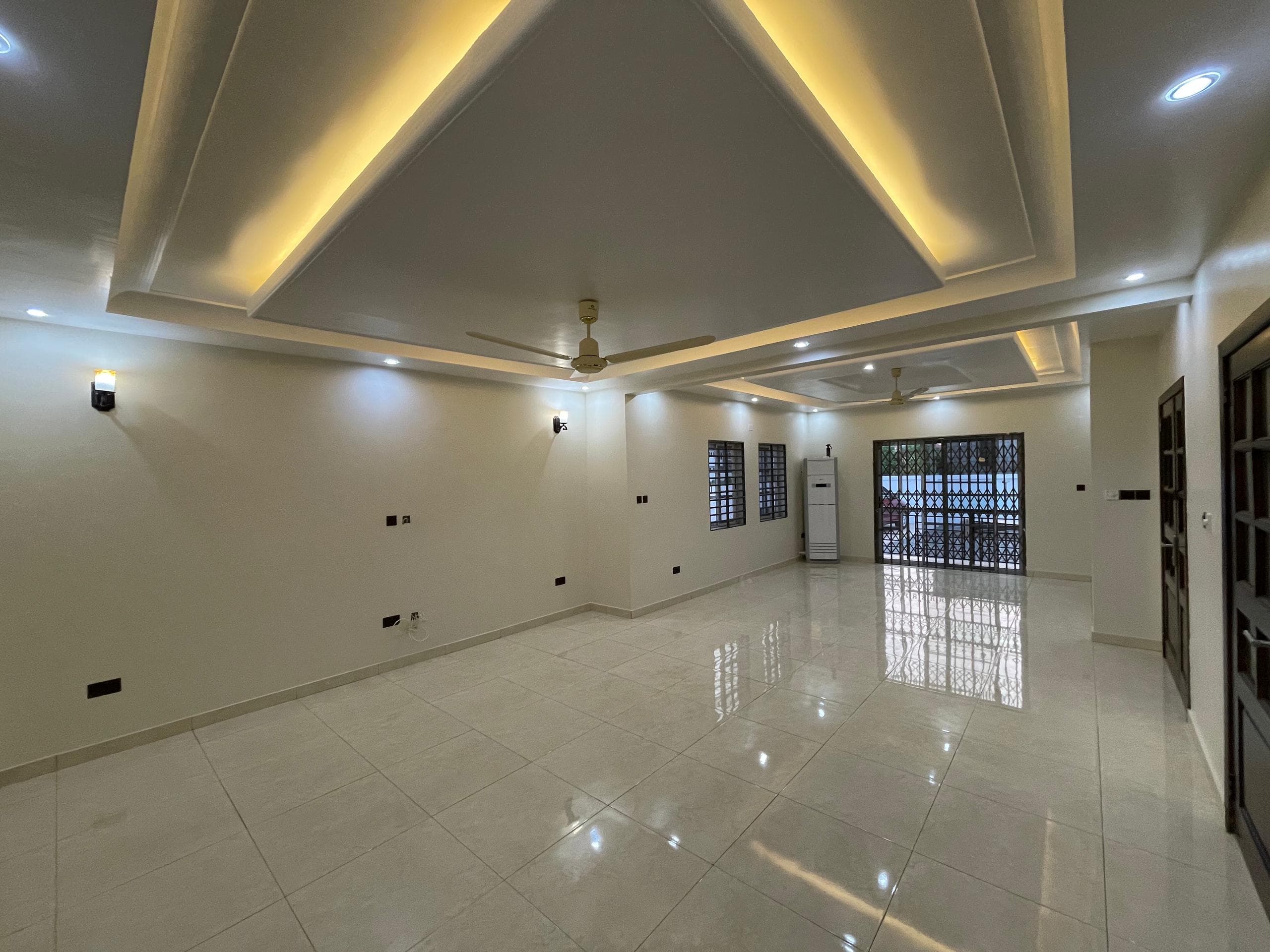 4 Bedroom House for sale at Tema community 25 thumbnail 2