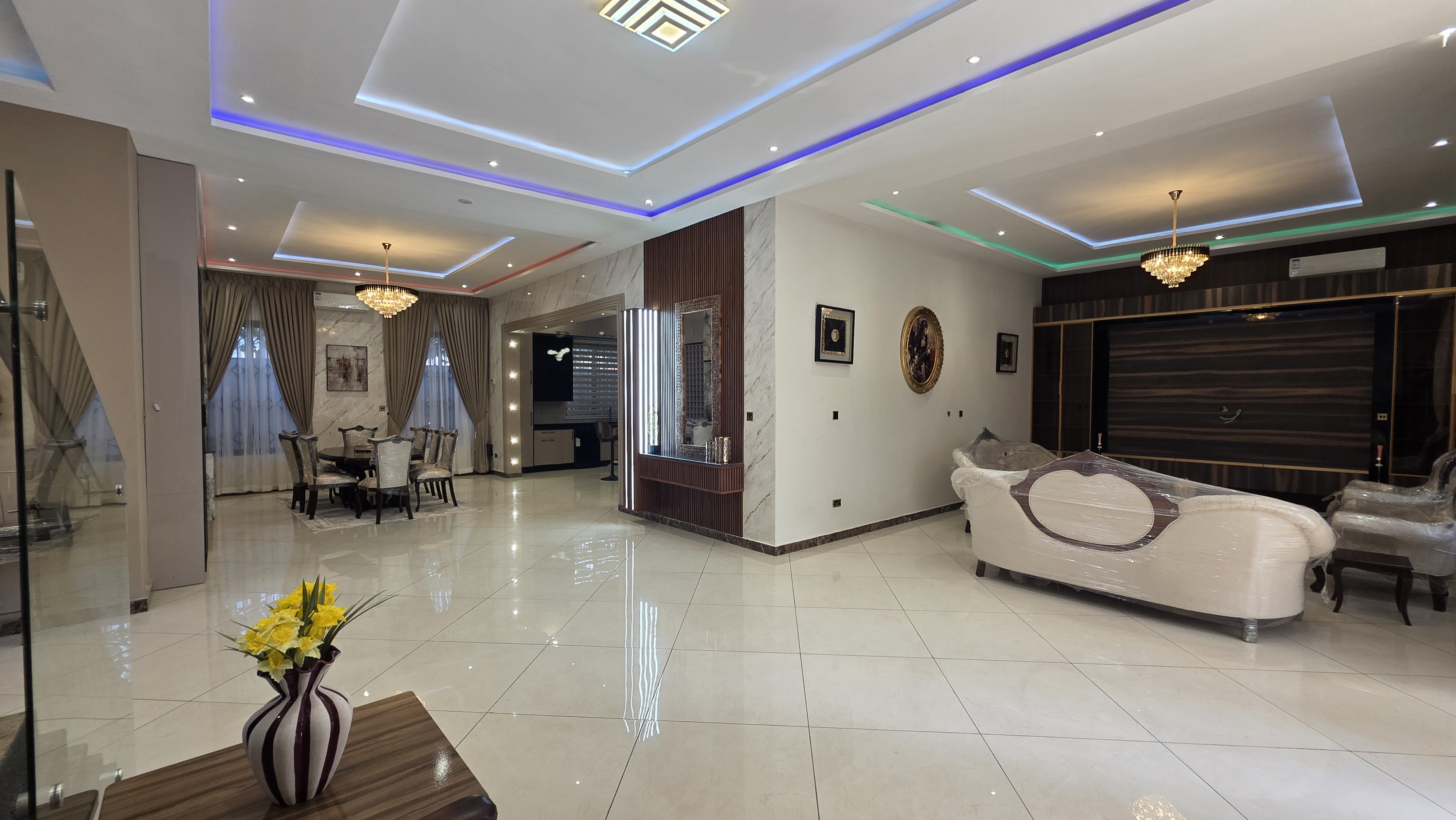 5 Bedroom Furnished House with pool in a Gated Community for sale at East Airport thumbnail 3