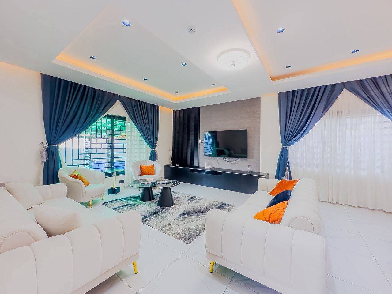 3-bedroom luxury residence in the prestigious East Legon ARS thumbnail 2