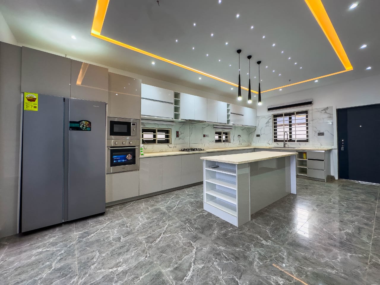 MODERN 4-BEDROOM HOUSE FOR SALE – LAKESIDE ESTATE, ACCRA thumbnail 7